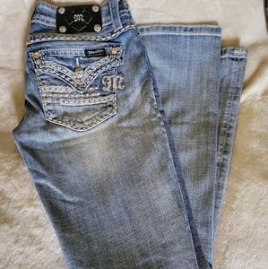 Miss Me Jeans sz. 27Waist 15"Length 28.5 inches